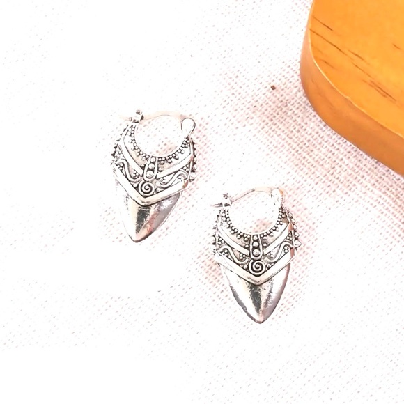 “Viking Spearpoint” Silver Nordic Ethnic Elaborate Point Ornate Embellished Hoop - Picture 15 of 16